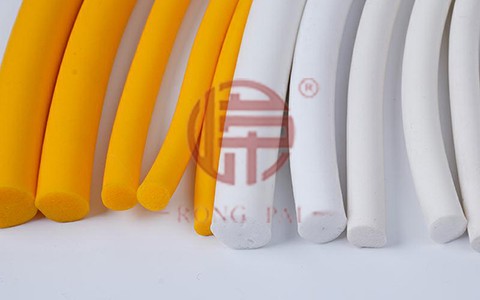 硅膠密封條在高溫的情況還能保持密封嗎？-常州嶸牌橡塑制品有限公司